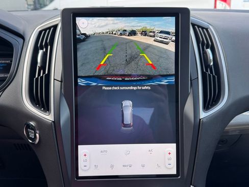 Used 2024 Ford Edge SEL w/ Convenience Package image 24