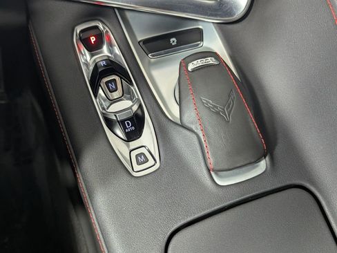 Used 2020 Chevrolet Corvette Stingray Convertible w/ Battery Protection Package RWD image 17
