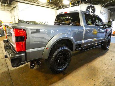 Certified 2024 Ford F250 Lariat w/ Lariat Ultimate Package AWD/4WD image 6