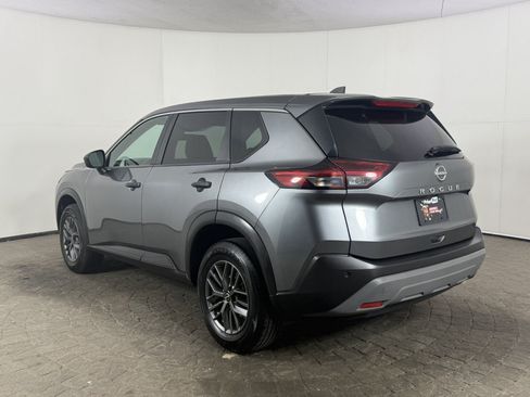 Used 2023 Nissan Rogue S FWD image 5