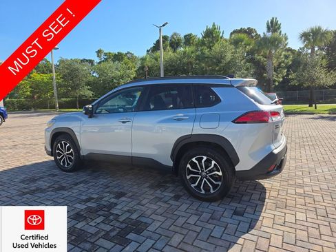 Used 2025 Toyota Corolla Cross AWD Hybrid image 9
