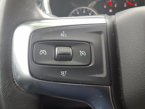 Used 2020 Chevrolet Blazer LT image 16