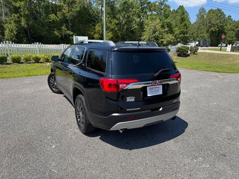 Used 2019 GMC Acadia SLT AWD/4WD image 4