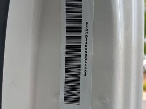 New 2025 Chevrolet Low Cab Forward image 23