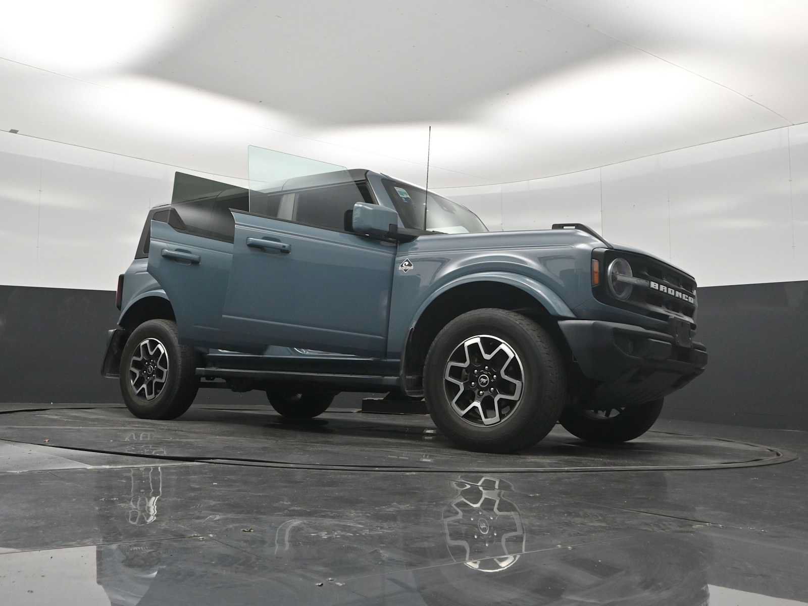 Used 2022 Ford Bronco Outer Banks AWD/4WD image 34