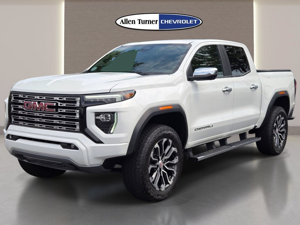 Used 2024 GMC Canyon Denali AWD/4WD image 4