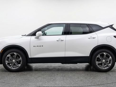 Used 2025 Chevrolet Blazer LT image 5