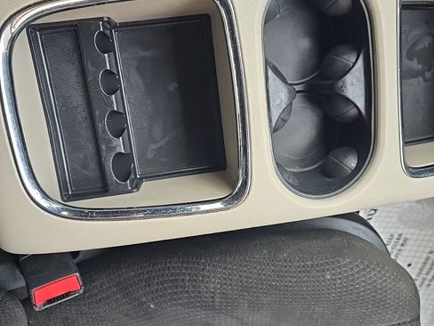 Used 2012 Dodge Grand Caravan SXT w/ Entertainment Group 1 image 21