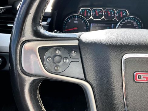 Used 2019 GMC Yukon XL SLT image 19