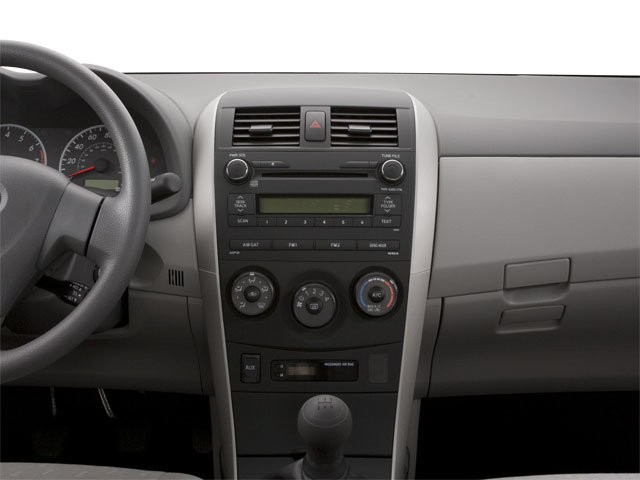 Used 2010 Toyota Corolla LE FWD image 18