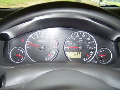 Used 2019 Nissan Frontier SL image 9