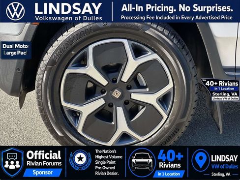Used 2023 Rivian R1T Adventure AWD/4WD image 10