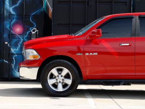 Used 2010 Dodge Ram 1500 Truck SLT w/ Remote Start & Security Group AWD/4WD image 23