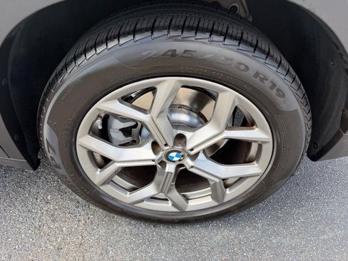 Used 2023 BMW X3 sDrive30i w/ Premium Package w/ZPA RWD image 29