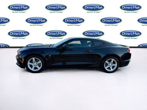 Used 2023 Chevrolet Camaro LT RWD image 4