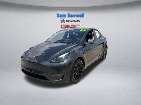 Used 2024 Tesla Model Y Long Range AWD/4WD image 5