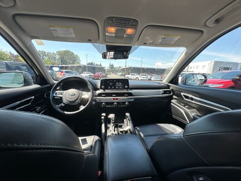 Used 2020 Kia Telluride LX AWD/4WD image 26