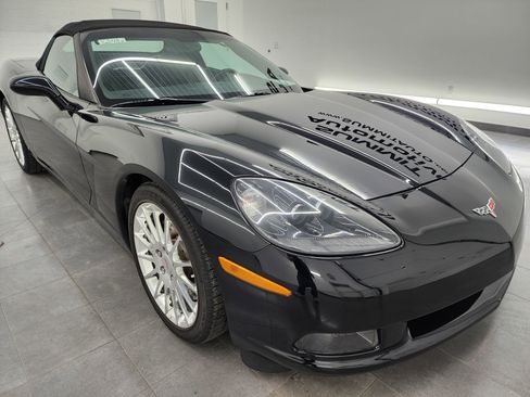 Used 2007 Chevrolet Corvette Convertible w/ Preferred Equipment Group image 49