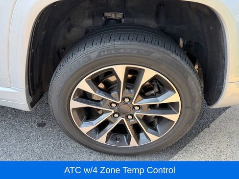 Used 2021 Jeep Grand Cherokee L Overland w/ Luxury Tech Group IV AWD/4WD image 14
