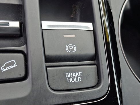 Certified 2023 Honda Pilot EX-L image 23