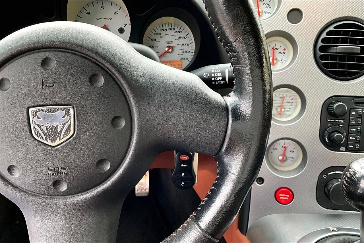 Used 2008 Dodge Viper SRT-10 RWD image 11