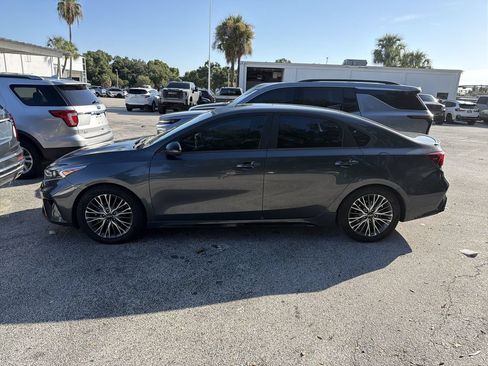 Used 2022 Kia Forte GT-Line w/ GT-Line Premium Package FWD image 5