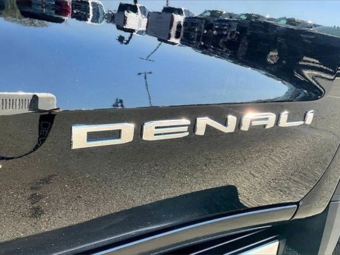 Used 2022 GMC Sierra 1500 Denali image 30
