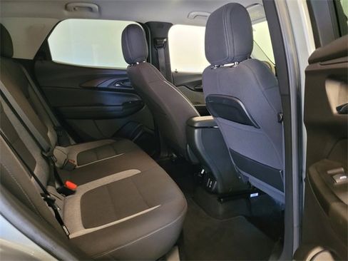 Used 2023 Chevrolet TrailBlazer LT w/ Convenience Package image 15