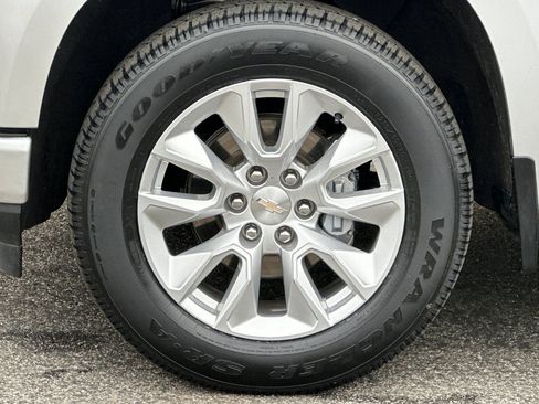 Certified 2022 Chevrolet Silverado 1500 Custom image 33