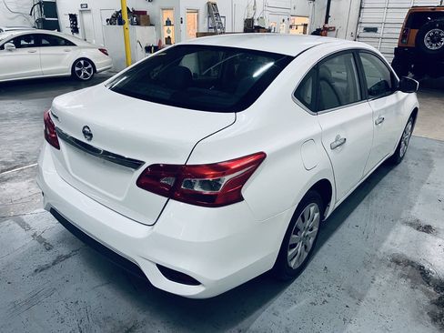 Used 2019 Nissan Sentra S FWD image 10