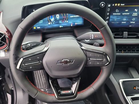 New 2026 Chevrolet Equinox RS w/ Convenience Package III FWD image 20