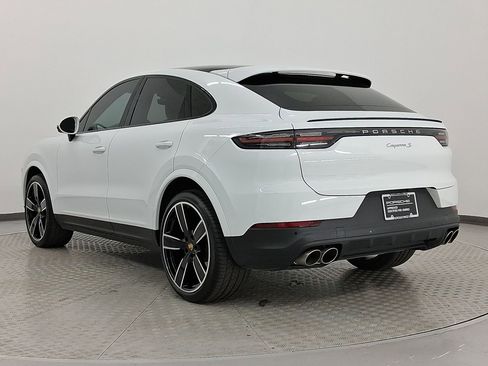 Used 2022 Porsche Cayenne S image 3