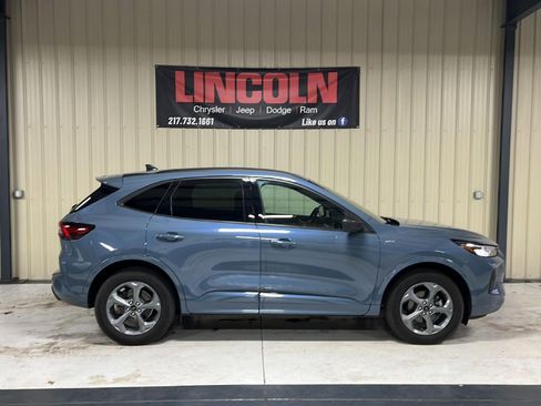 Used 2023 Ford Escape ST-Line w/ Tech Pack #1 image 5