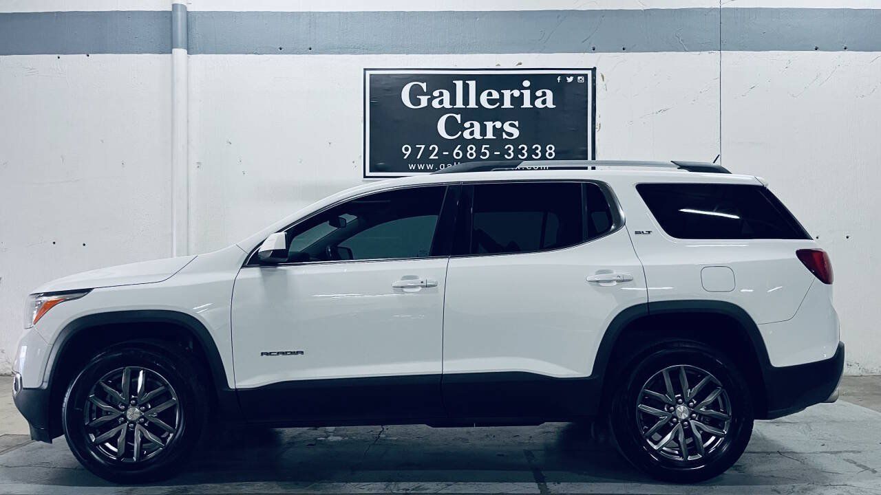 Used 2017 GMC Acadia SLT FWD image 1
