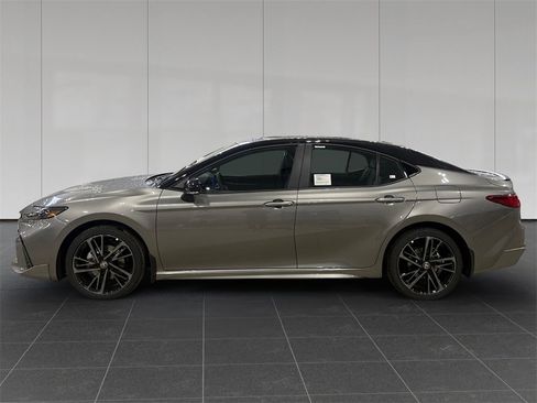 New 2026 Toyota Camry XSE w/ Premium Package image 2