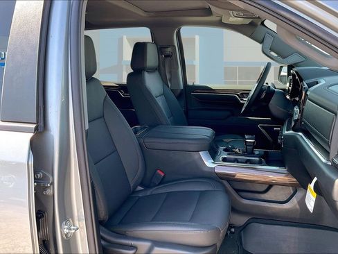 New 2026 Chevrolet Silverado 1500 RST w/ RST All Star Premium Package AWD/4WD image 11