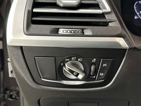 Used 2024 BMW X3 xDrive30i w/ Convenience Package image 12
