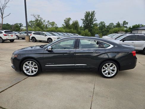 Used 2015 Chevrolet Impala LTZ FWD image 4