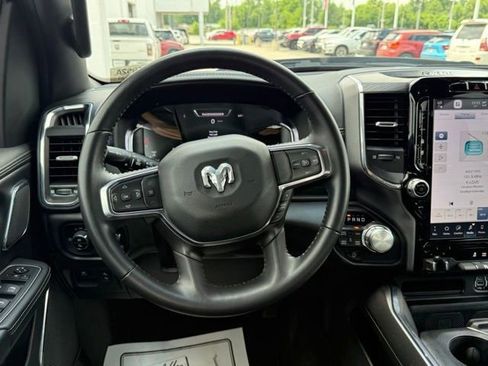 Used 2024 RAM 1500 Laramie AWD/4WD image 27