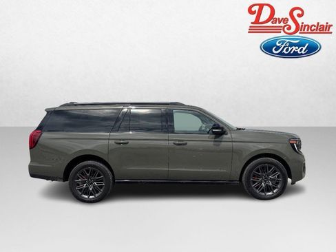 Used 2025 Ford Expedition Max Platinum w/ Stealth Performance Package AWD/4WD image 5