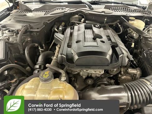 Used 2016 Ford Mustang Premium image 25