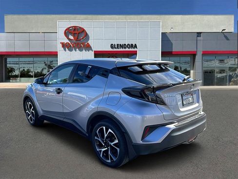 Used 2018 Toyota C-HR XLE image 5