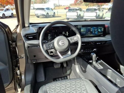 New 2026 Nissan Kicks SV image 9