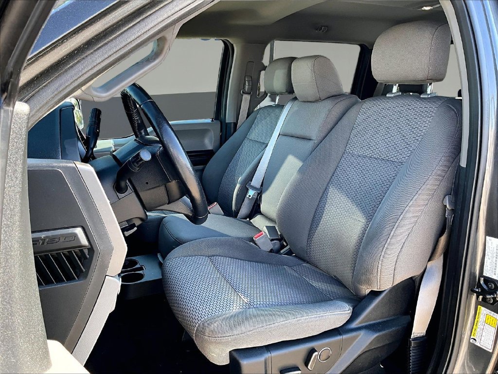 Used 2018 Ford F150 XLT w/ Equipment Group 302A Luxury AWD/4WD image 24
