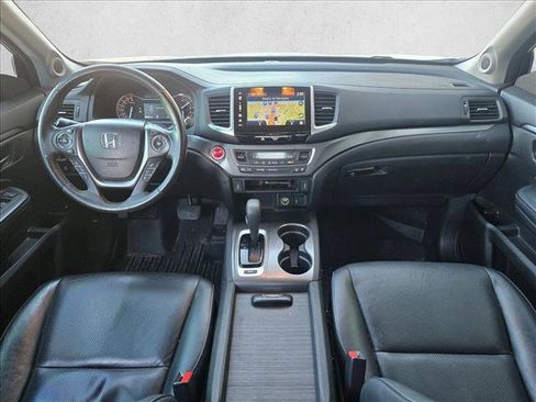 Used 2018 Honda Ridgeline RTL-T image 13