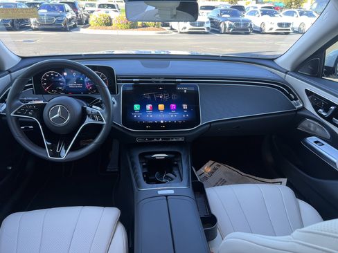 Certified 2024 Mercedes-Benz E 350 4MATIC Sedan image 30