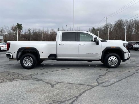 Used 2024 GMC Sierra 3500 Denali Ultimate image 6