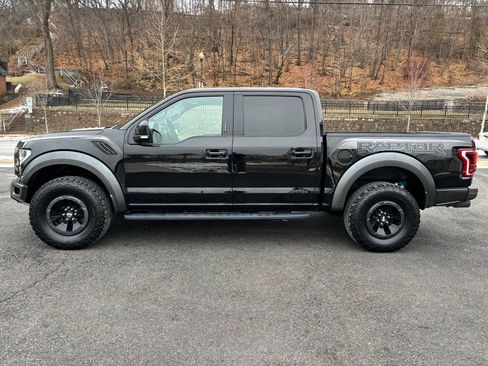 Used 2018 Ford F150 Raptor w/ Equipment Group 802A Luxury image 4