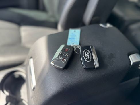 Used 2015 Land Rover LR4 HSE image 20