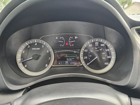 Used 2014 Nissan Sentra SR w/ SR Driver Package image 34